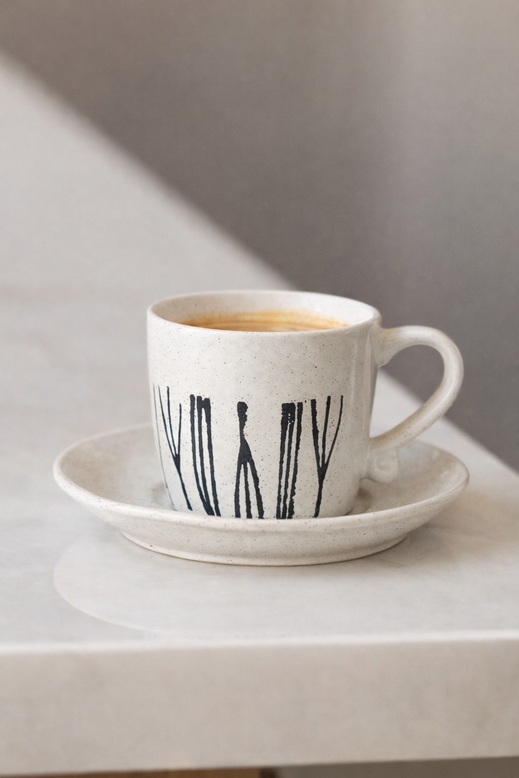Ceramic Mug Set with Metal Stand (13 pcs)